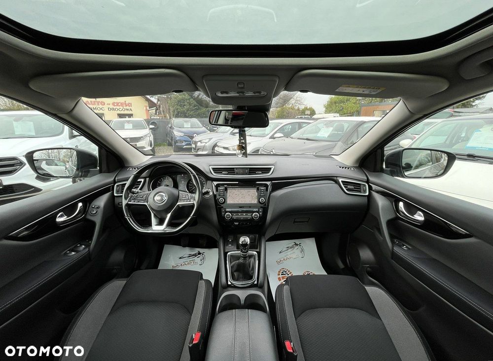 Nissan Qashqai 1.3 DIG-T Tekna - 10