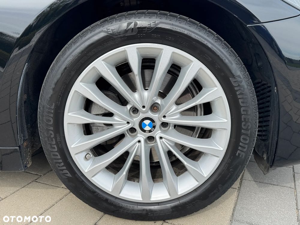 BMW Seria 5 520d xDrive Luxury Line - 21