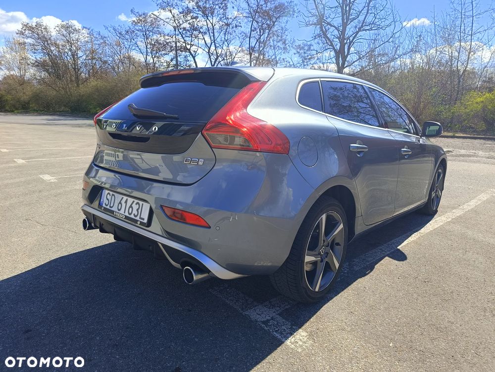 Volvo V40 D2 Geartronic RDesign - 9