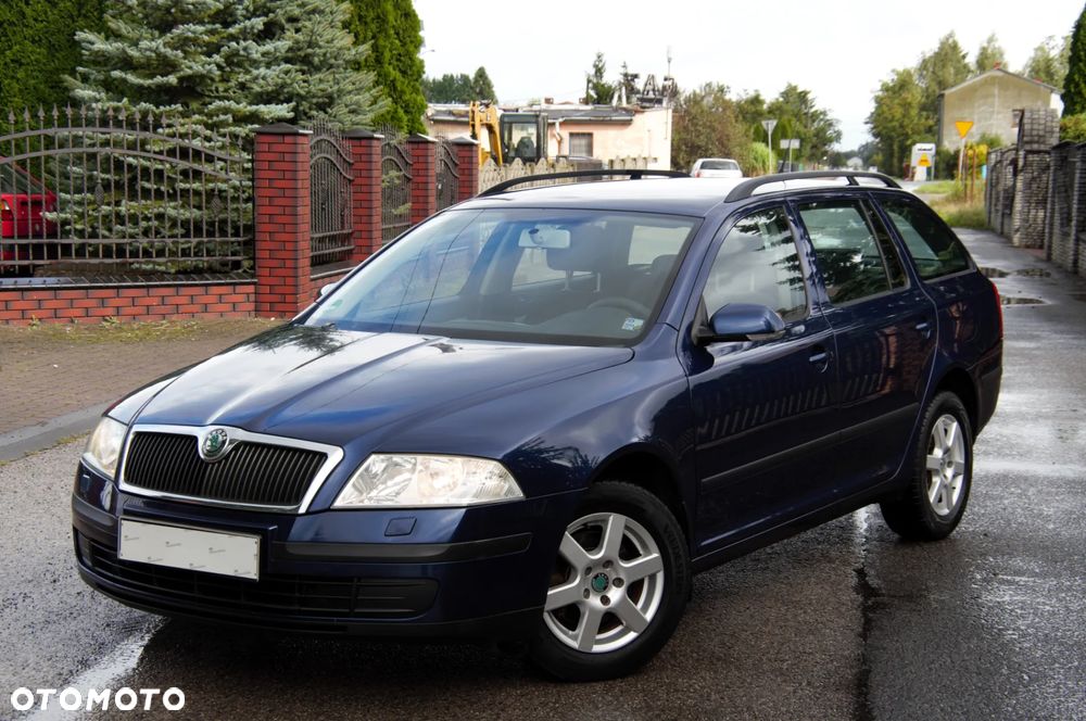 Skoda Octavia 1.6 Combi Selection - 22