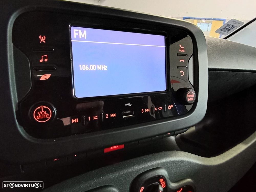 Fiat Panda 1.0 Hybrid Pandina - 21