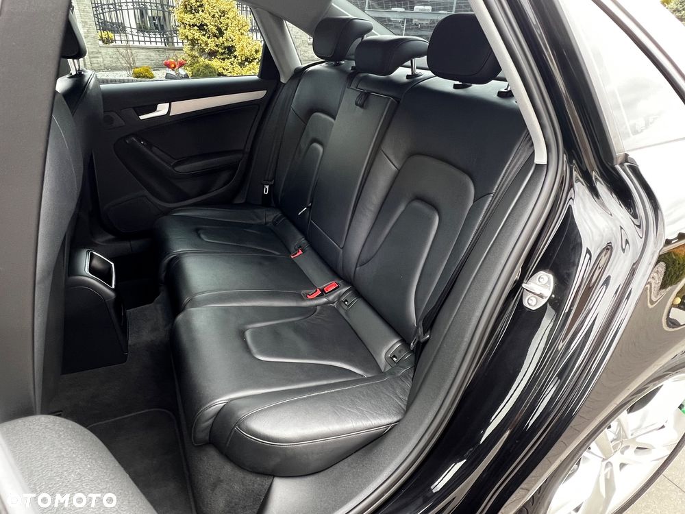 Audi A4 Limousine 2.0 TDI DPF Ambition - 25