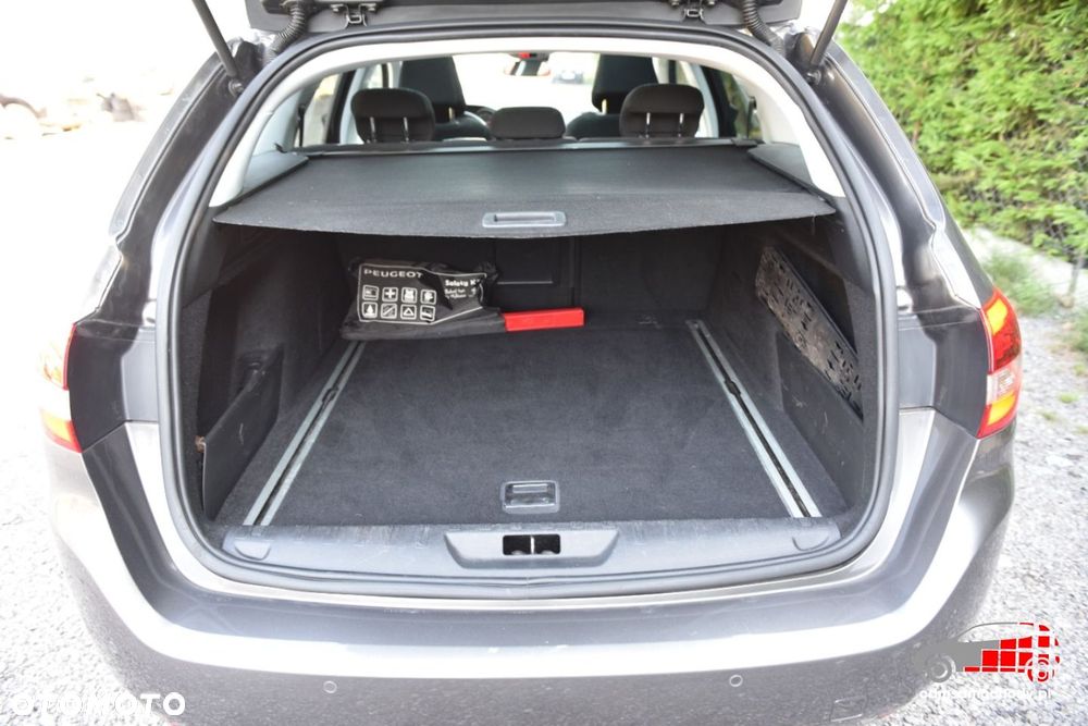 Peugeot 308 - 16