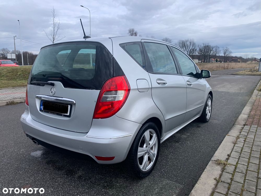 Mercedes-Benz Klasa A 150 BlueEfficiency - 2