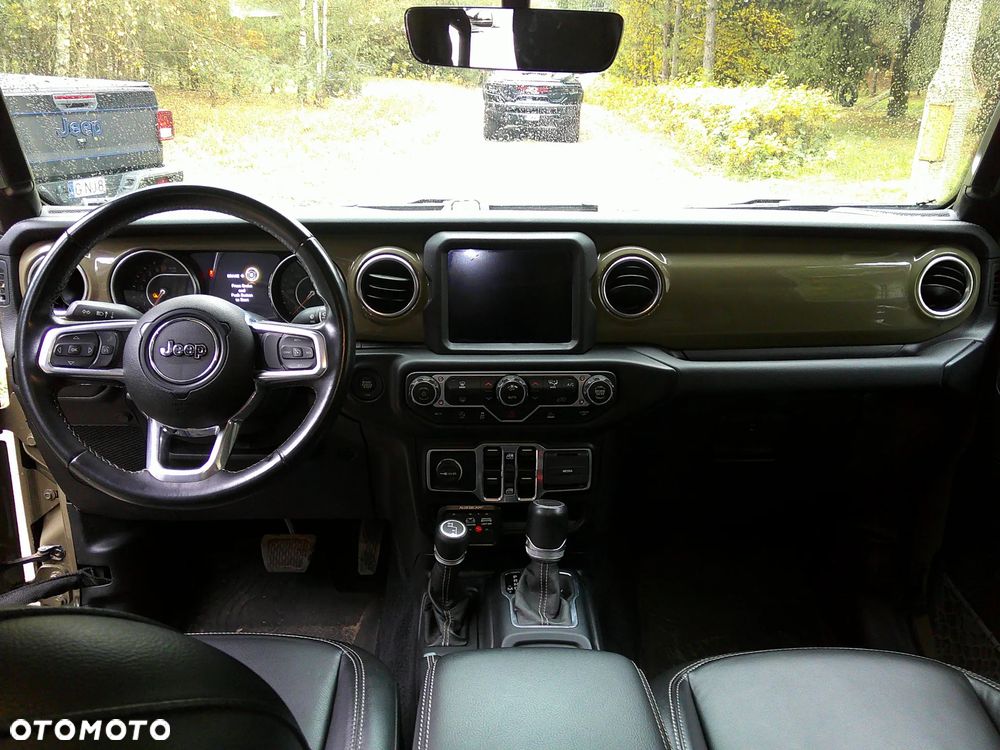 Jeep Gladiator - 11