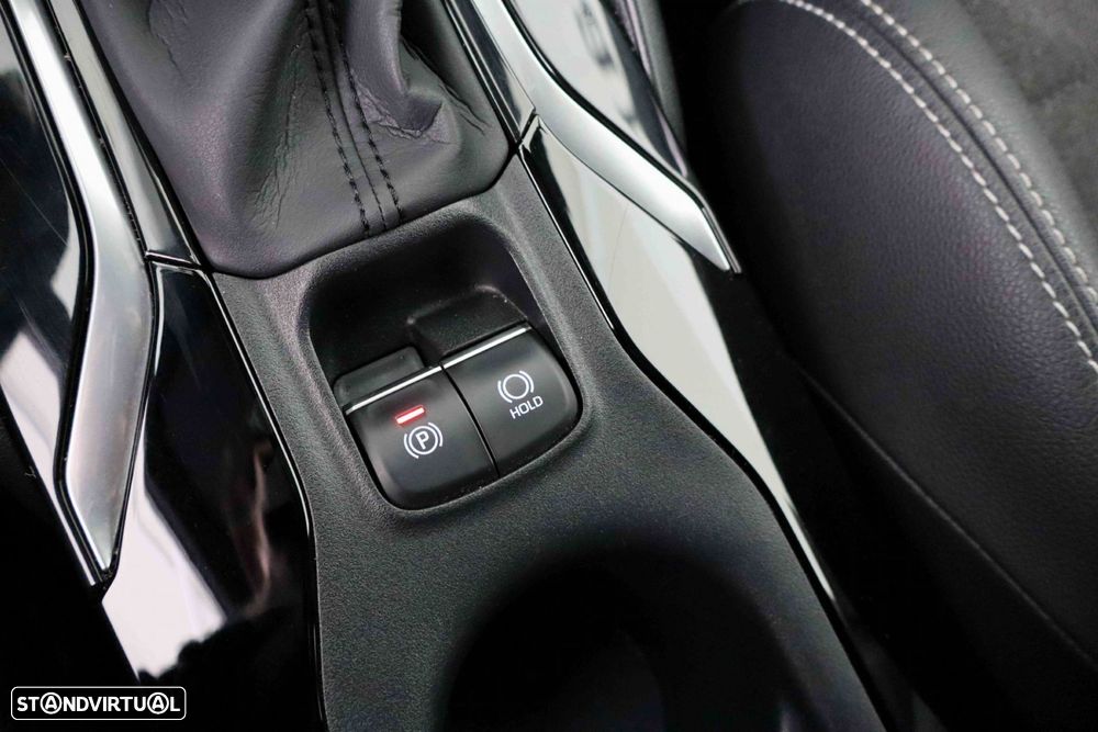 Toyota Corolla Touring Sports 1.8 Hybrid Comfort+P.Sport - 35