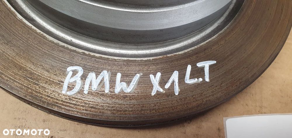 Tarcze hamulcowe tył tylne klocki BMW X1 E84 2.0D - 14
