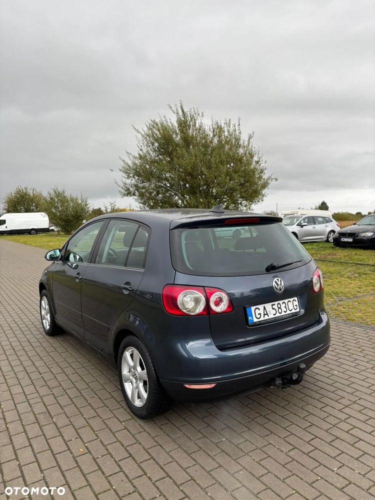 Volkswagen Golf V 1.6 Comfortline - 5
