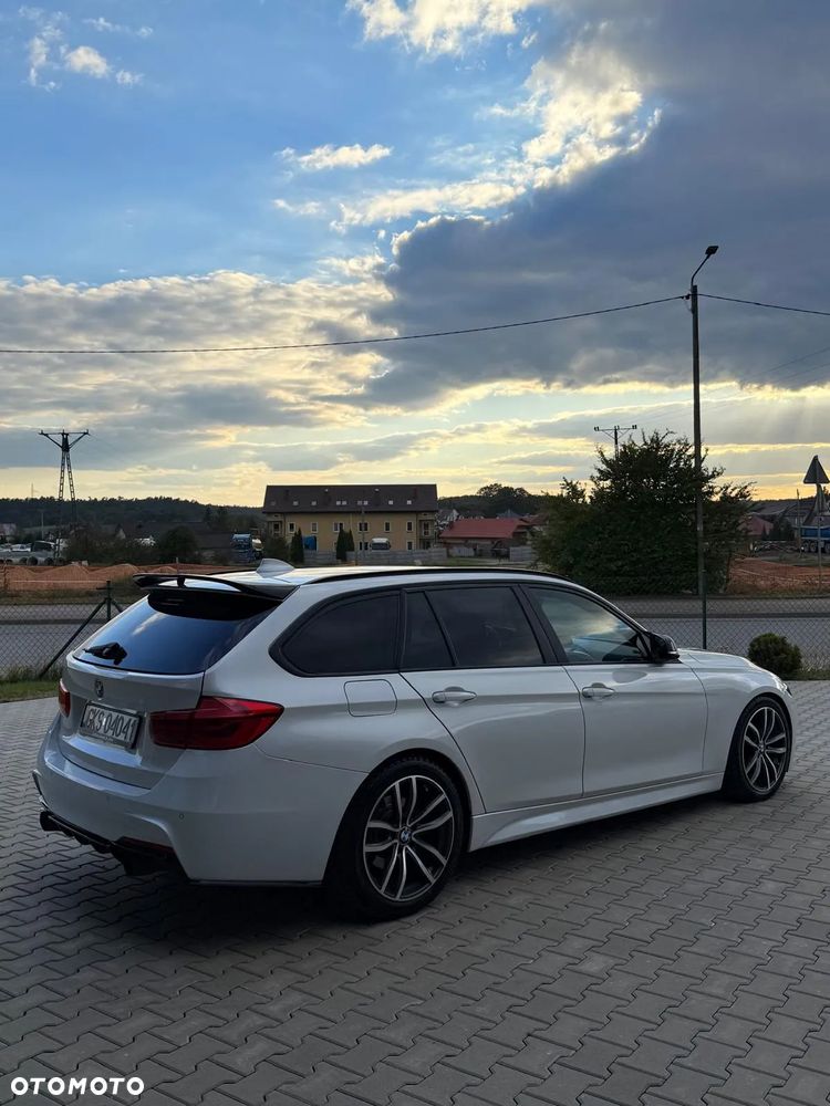 BMW Seria 3 320d Touring xDrive - 7