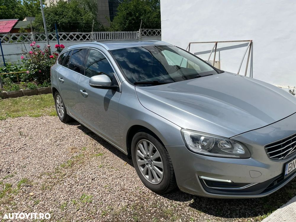 Volvo V60 D4 DRIVe Momentum - 8