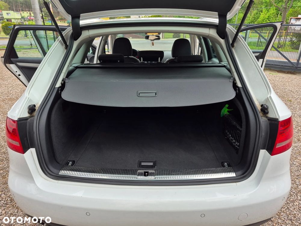 Audi A4 Avant 2.0 TDI DPF Attraction - 24