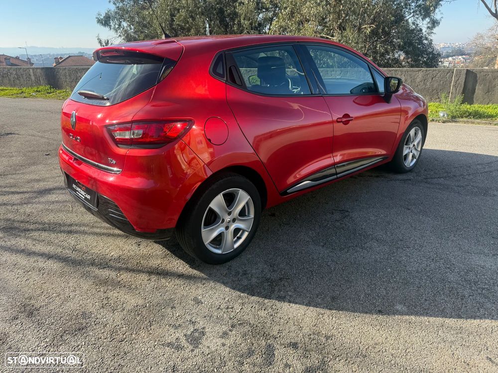 Renault Clio ENERGY TCe 90 Start & Stop Experience - 4