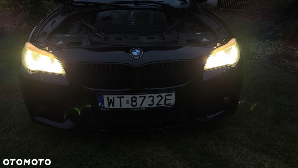 BMW Seria 5 520d - 23