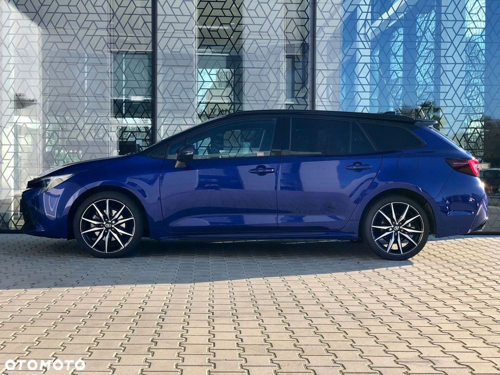 Toyota Corolla 2.0 Hybrid GR Sport Dynamic - 3