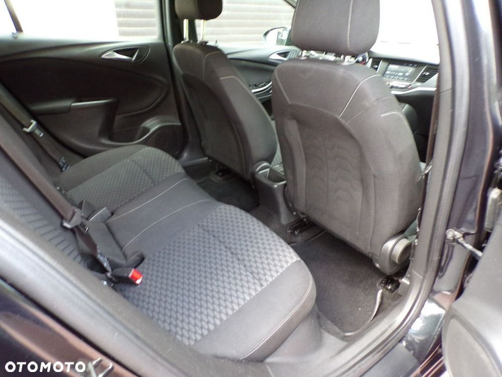 Opel Astra 2016
