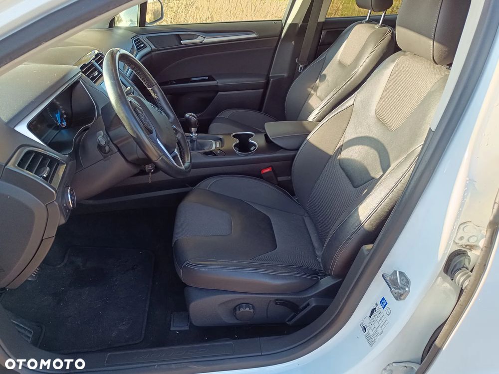 Ford Mondeo 2.0 EcoBlue Titanium - 9
