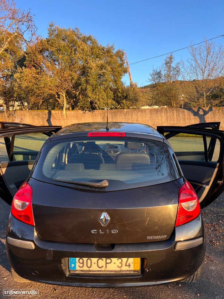 Renault Clio 1.5 dCi Confort - 3