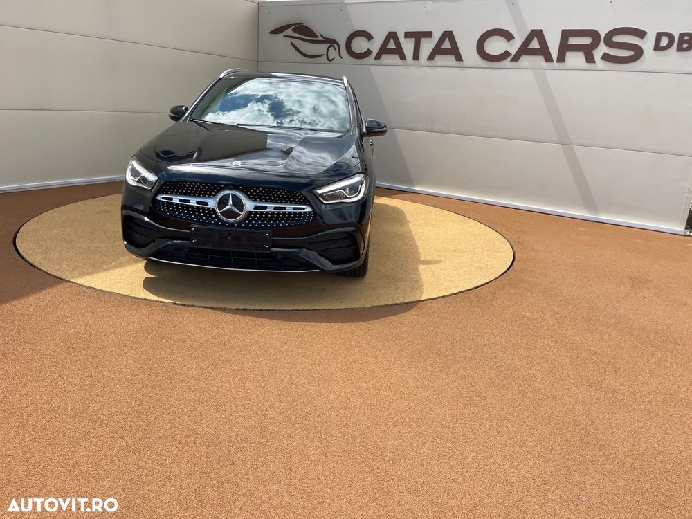Mercedes-Benz GLA - 2