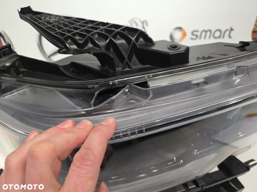 DODGE RAM V 1500 19- BLACK EDITION DYNAMIC IV PRAWA LAMPA PRZEDNIA PRZÓD , NR LE17F6410 / F00HTC705406 / P68477264AA , NR AUKCJI LPP155 - 10