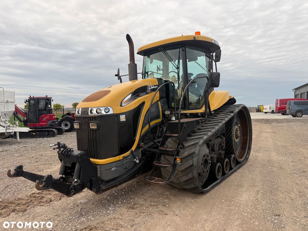 Challenger MT765C - 10