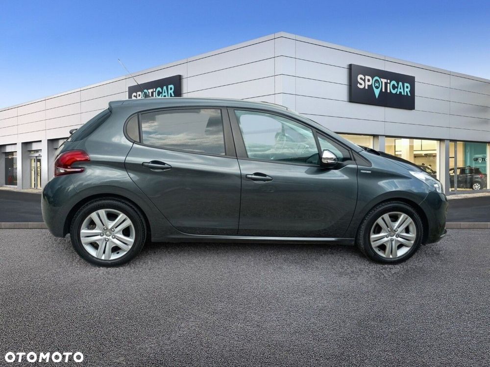 Peugeot 208 1.2 PureTech Style - 5