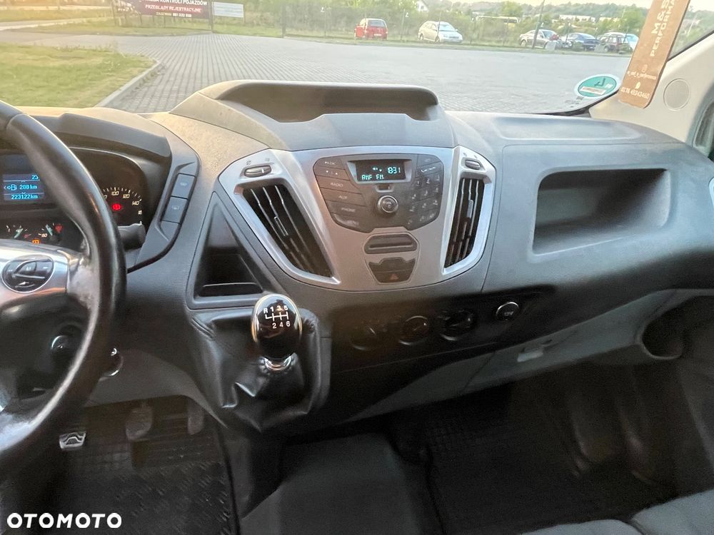 Ford Transit Custom 2.2 , z Niemiec , Zadbany , w Oryginale - 9