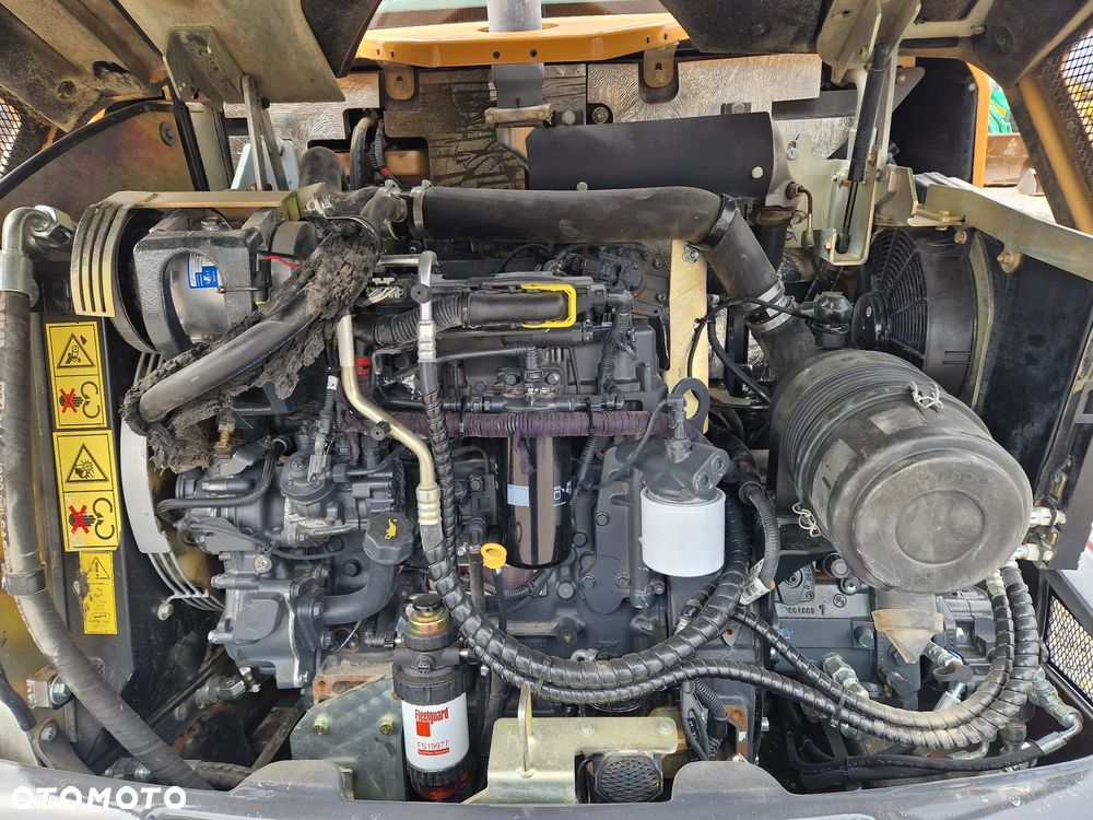 Case 121F - 12