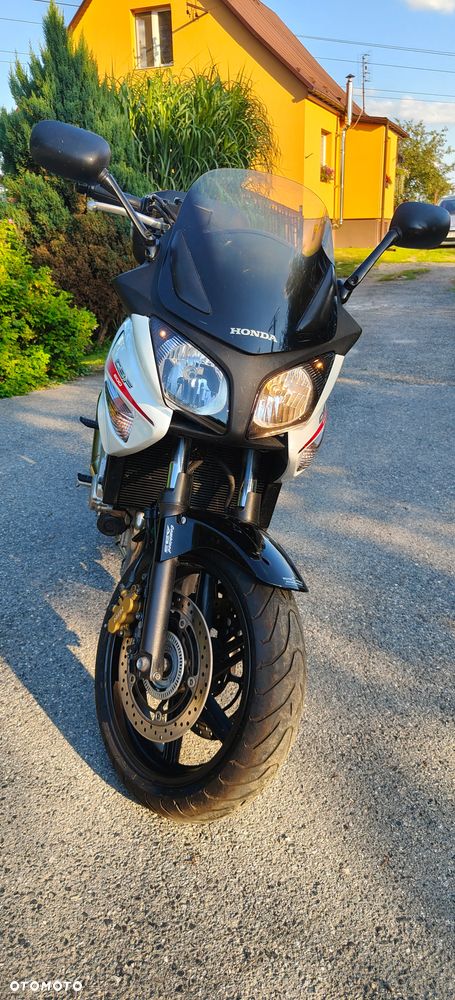 Honda CBF - 13
