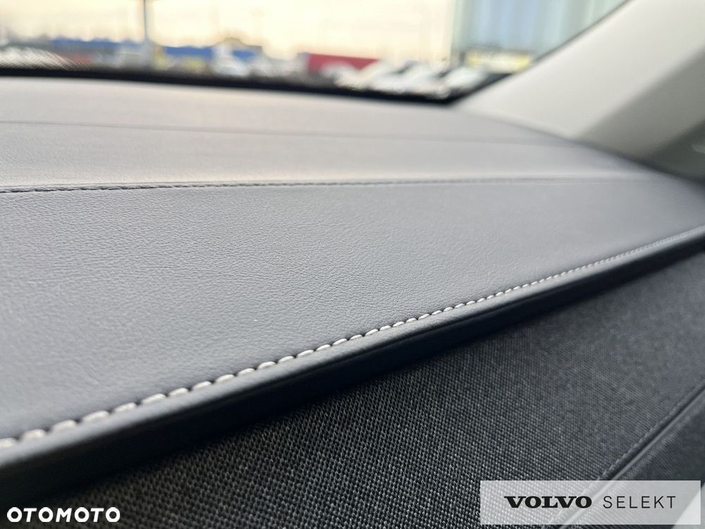 Volvo XC 90 - 34