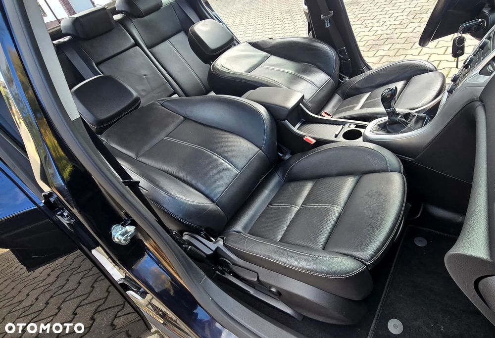 Opel Astra - 33