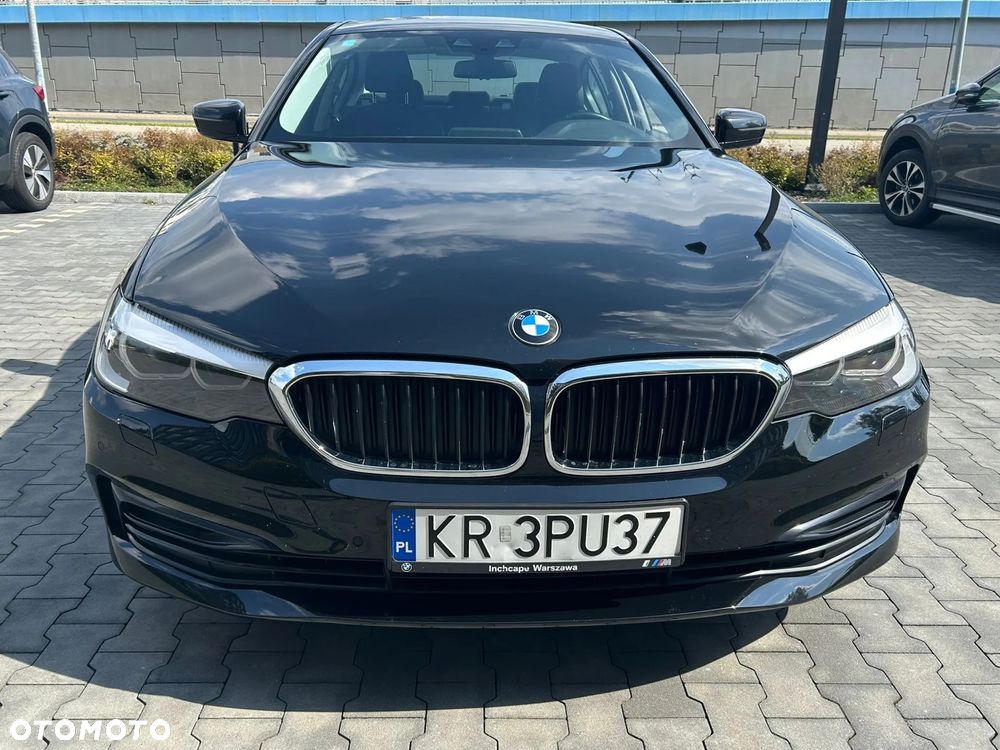 BMW Seria 5 520i - 5