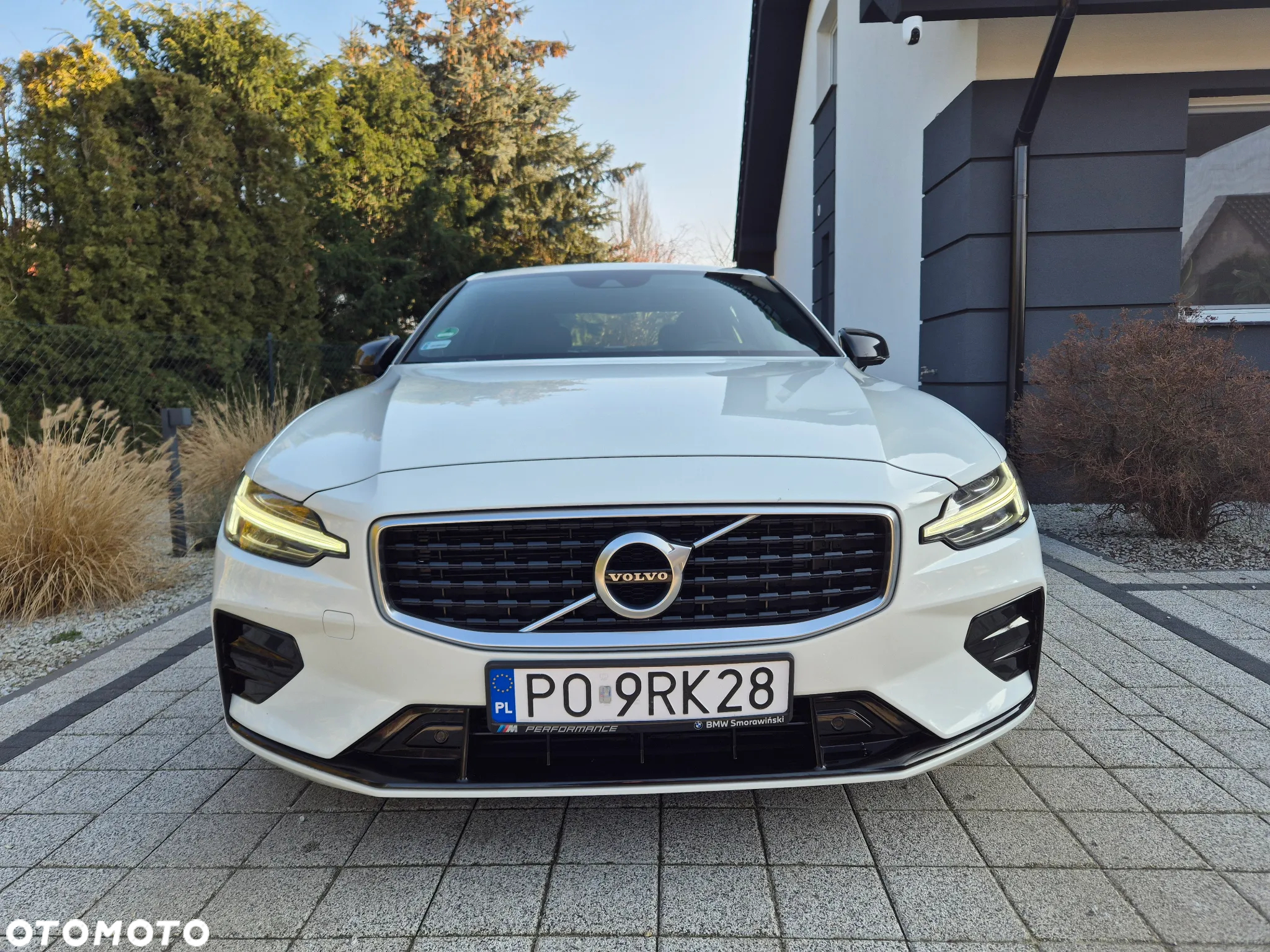 Volvo S60 T4 R-Design - 2