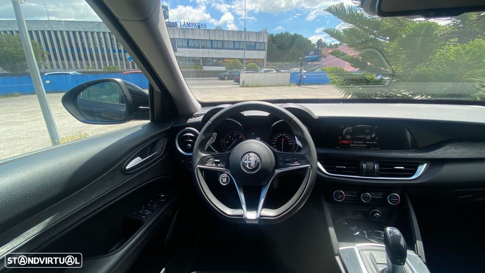 Alfa Romeo Stelvio 2.2 D Super AT8 - 25