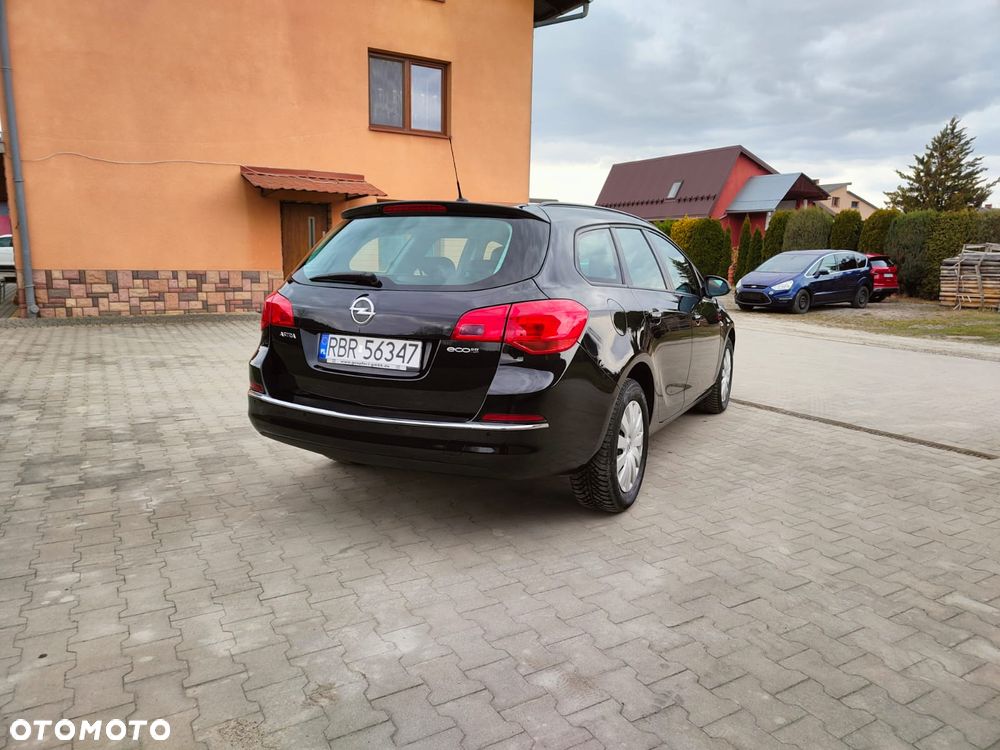 Opel Astra 1.6 CDTI Dynamic - 9