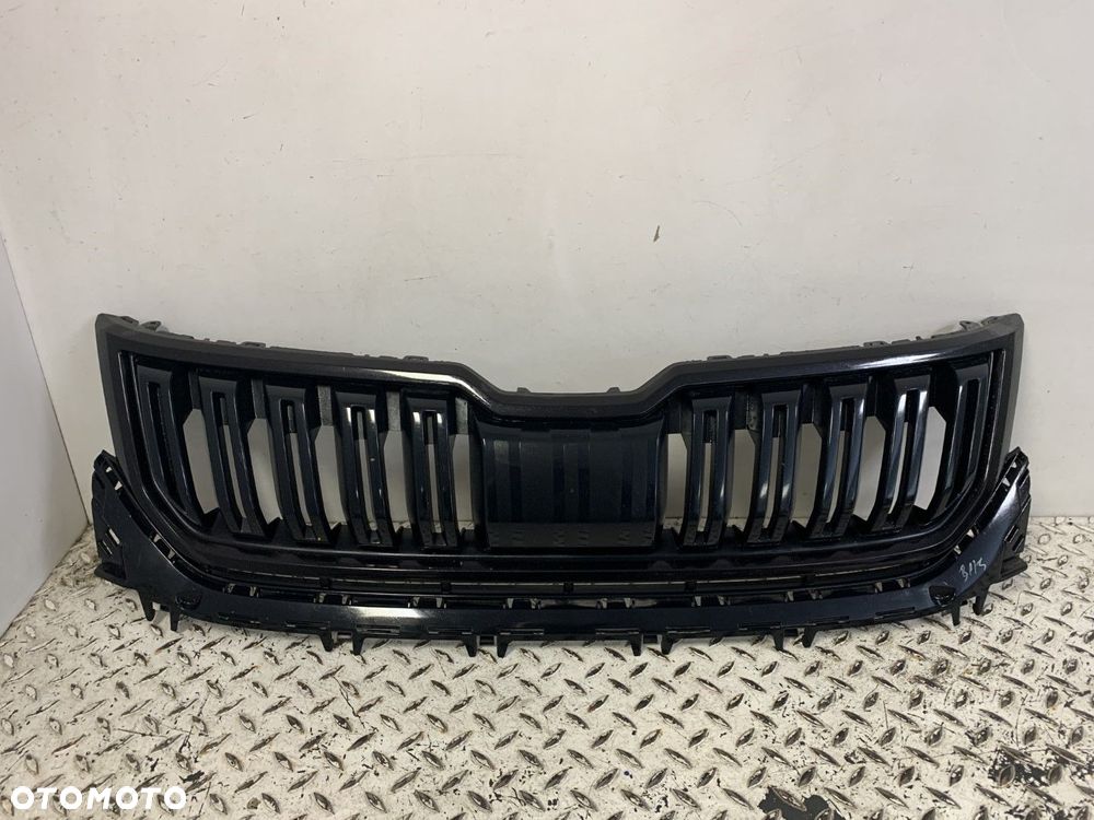 ŁADNY ORYGINALNY GRILL ATRAPA ZDERZAKA PRZEDNIEGO PRZÓD SKODA KODIAQ I 1 17-21 565853653A - 2