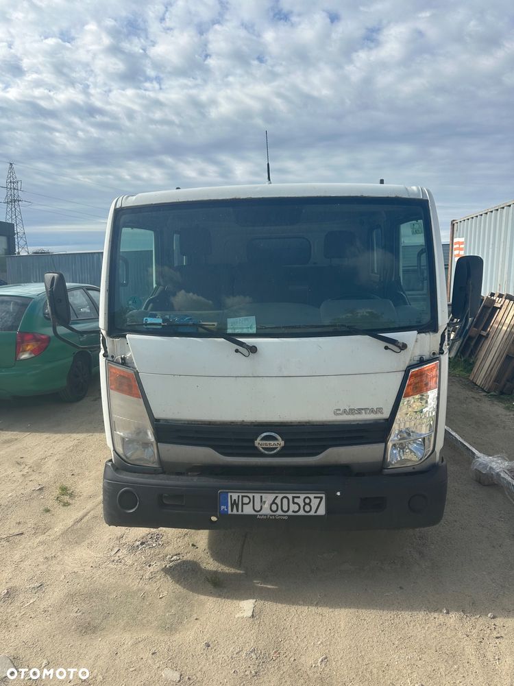 Nissan Cabstar - 1