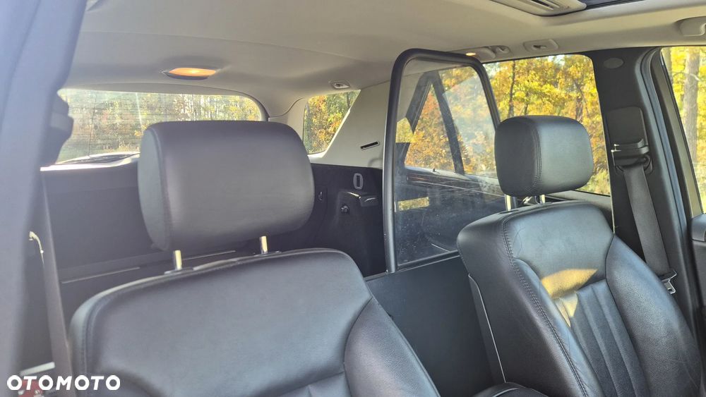 Mercedes-Benz ML 500 4-Matic - 11