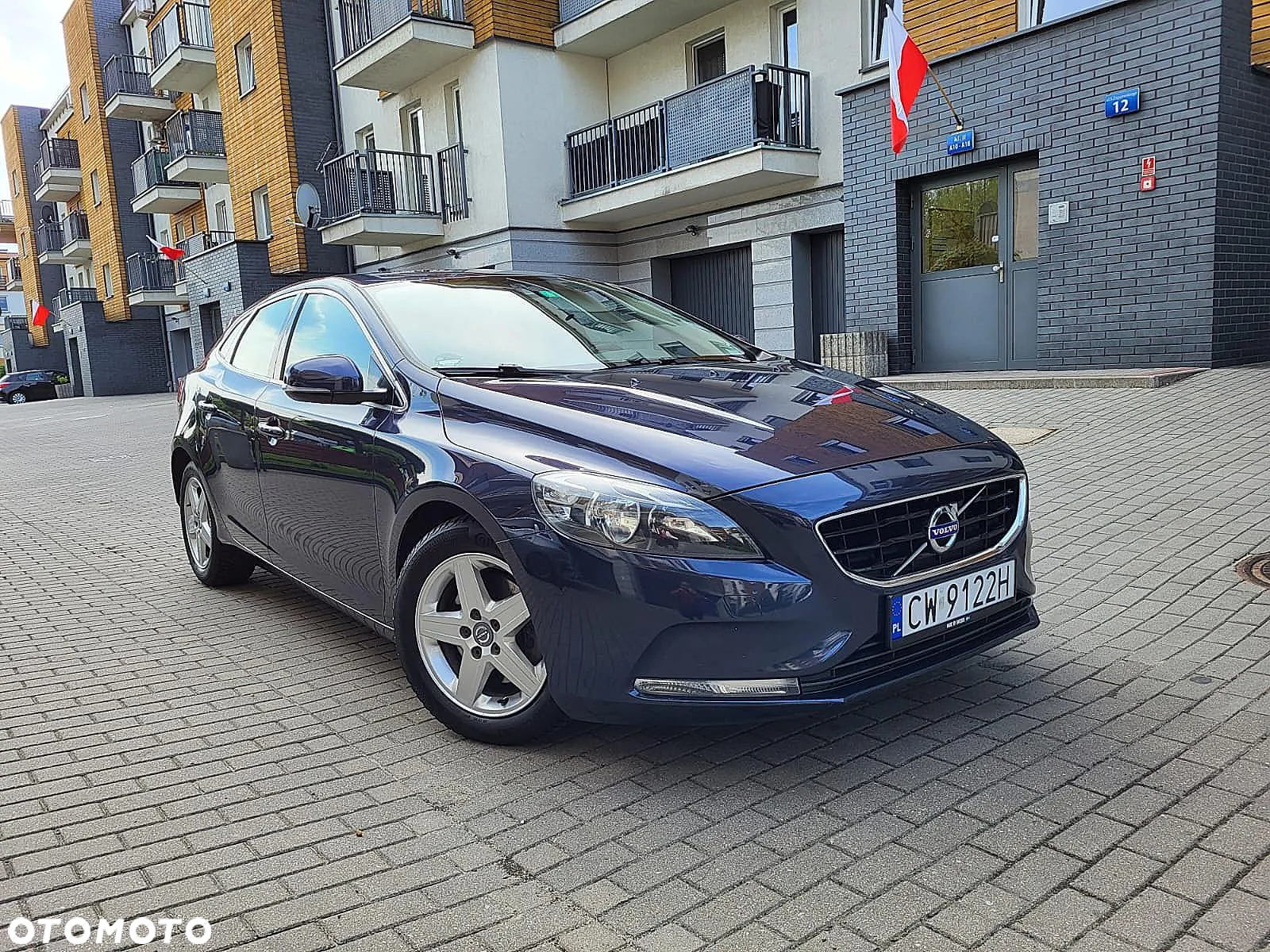 Volvo V40 T3 Momentum - 3