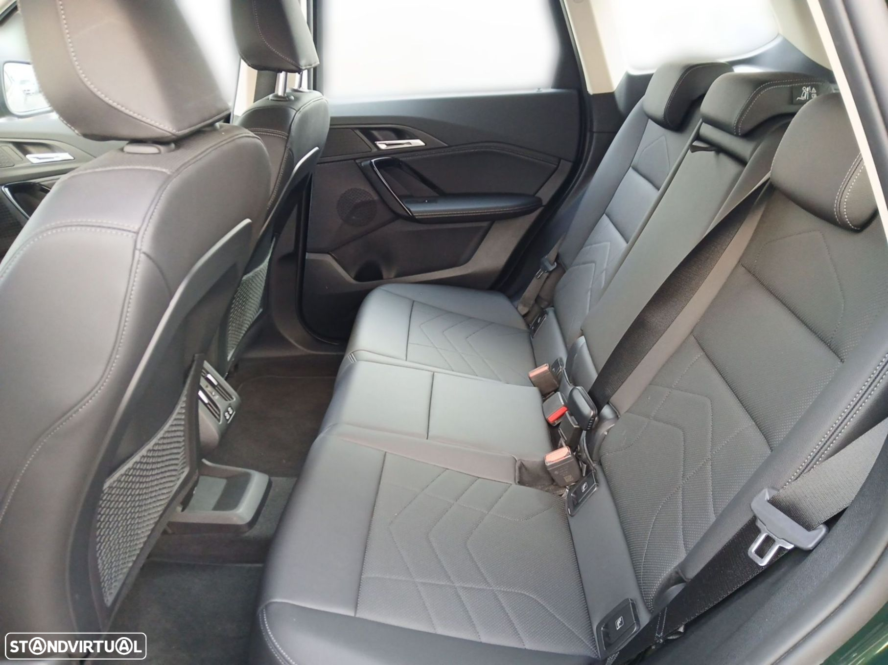 BMW iX1 xDrive30 - 14