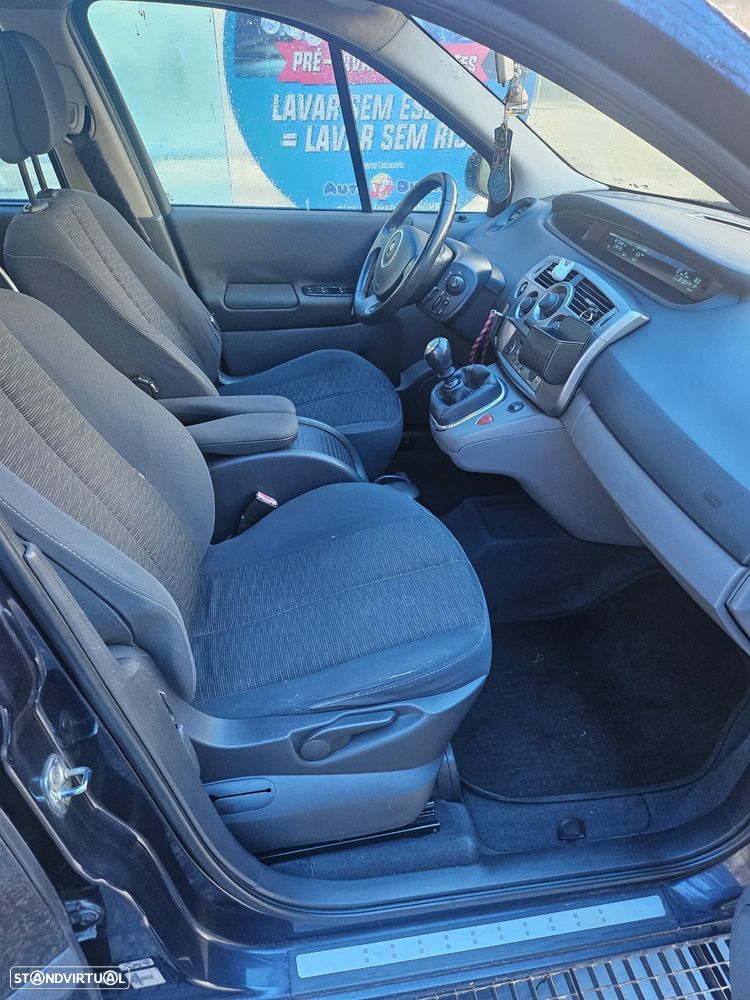 Renault Scénic 1.5 dCi Dynamique S - 21