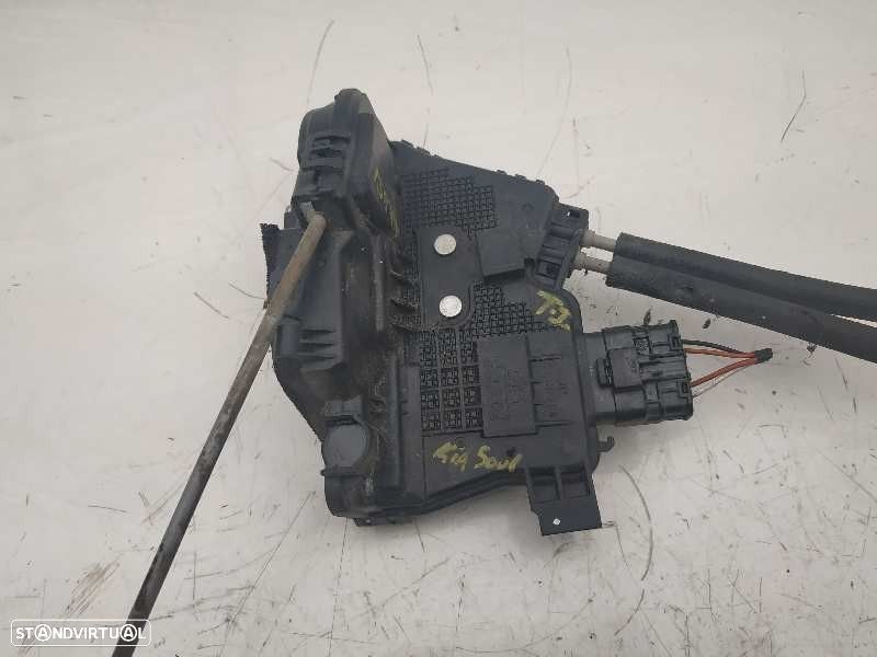 FECHADURA PORTA TRASEIRA ESQUERDA KIA SOUL 2010 - 1