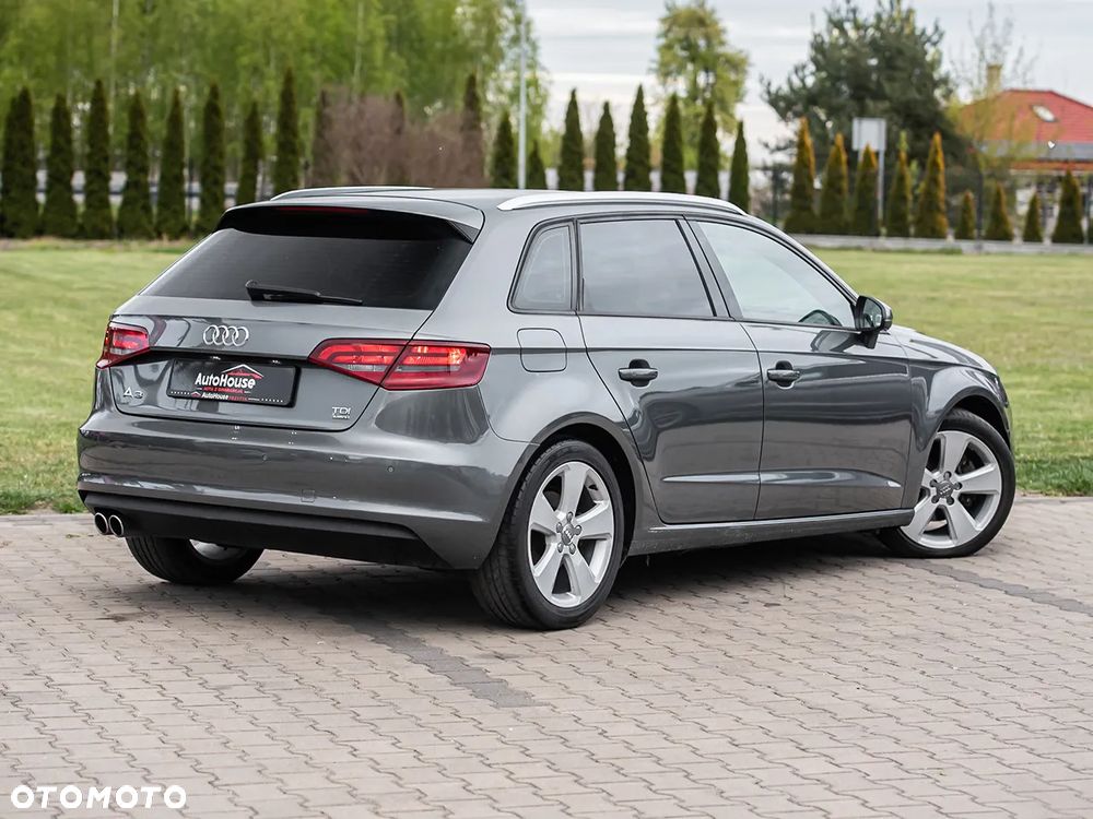 Audi A3 Sportback 2.0 TDI (clean diesel) S line Sportpaket - 11