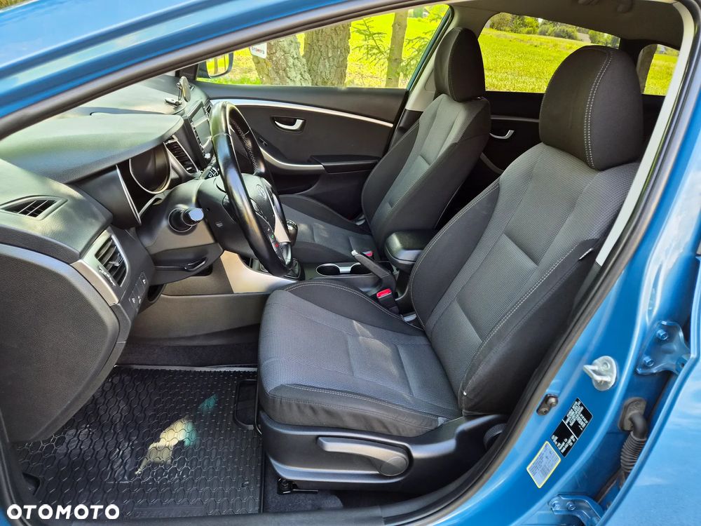 Hyundai i30 i30cw 1.4 Fifa World Cup Edition - 10