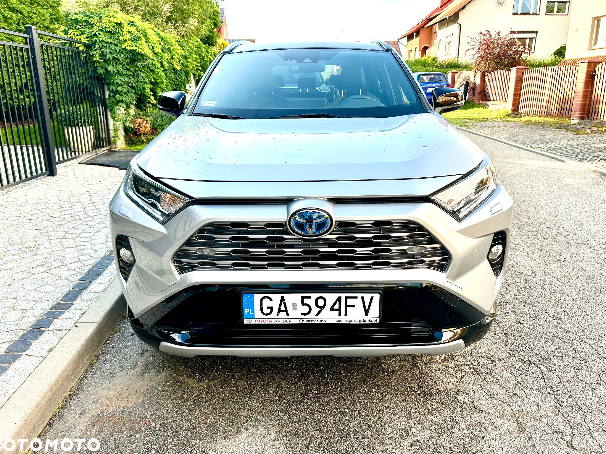 Toyota RAV4 - 4