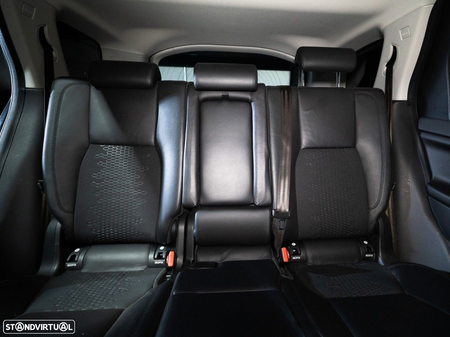 Land Rover Discovery Sport 2.0 D AWD SE - 23