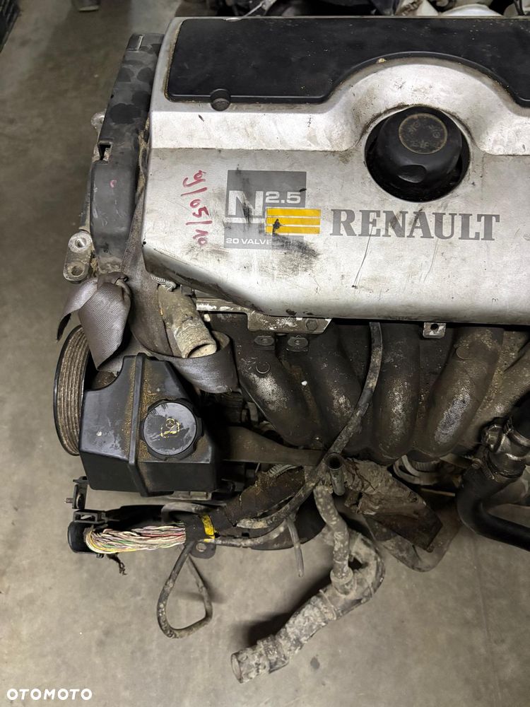 SILNIK RENAULT SAFRANE 2.5 20V N7UB701 - 11