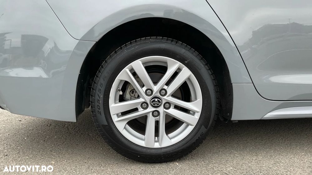 Toyota Corolla 1.8 HSD Dynamic - 11