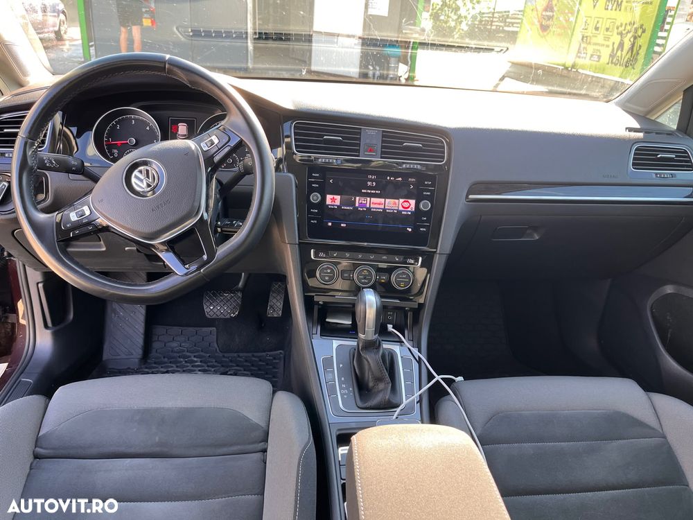 Volkswagen Golf 1.6 TDI DSG Highline - 5
