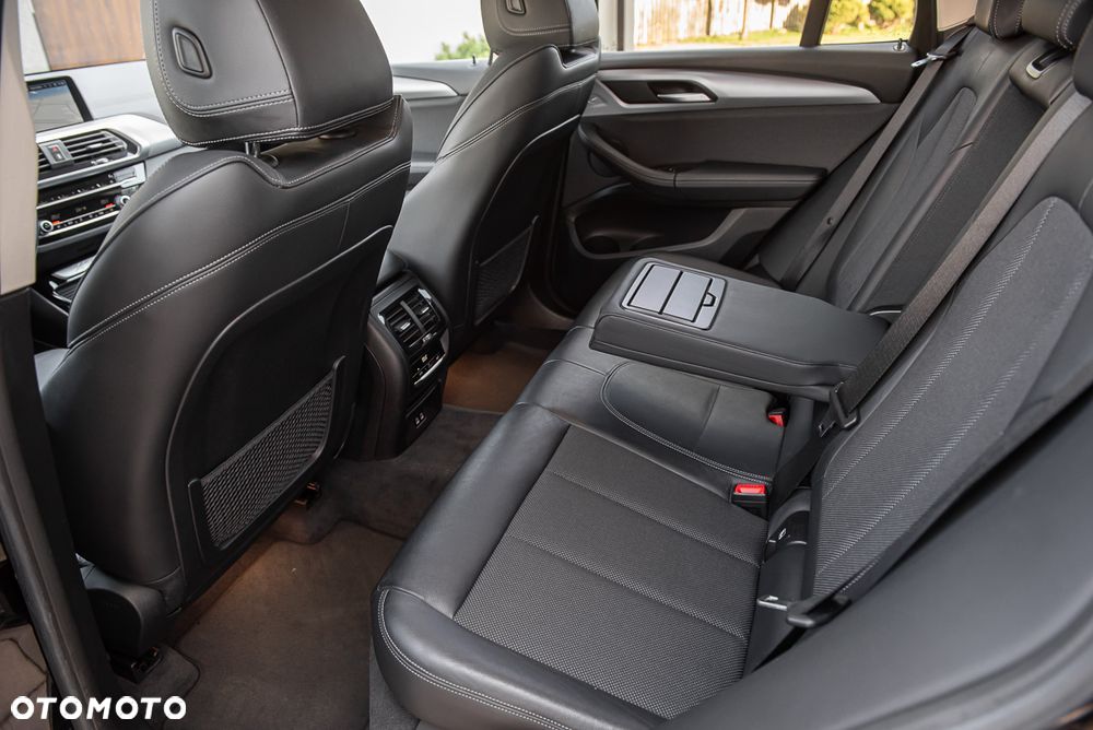 BMW X3 xDrive20d Luxury Line sport - 25