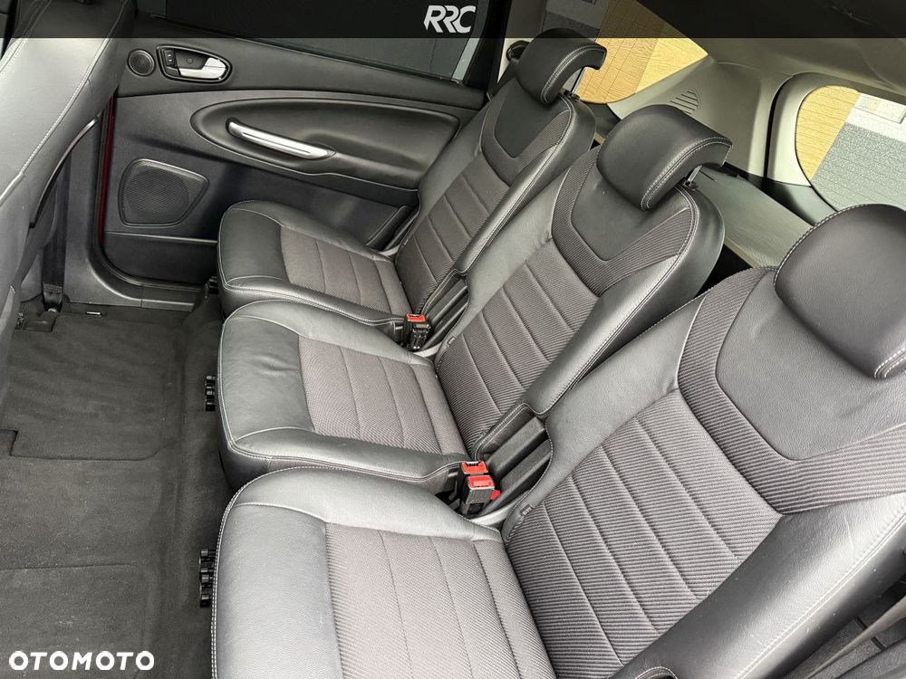 Ford S-Max 2.0 TDCi DPF Titanium X - 30